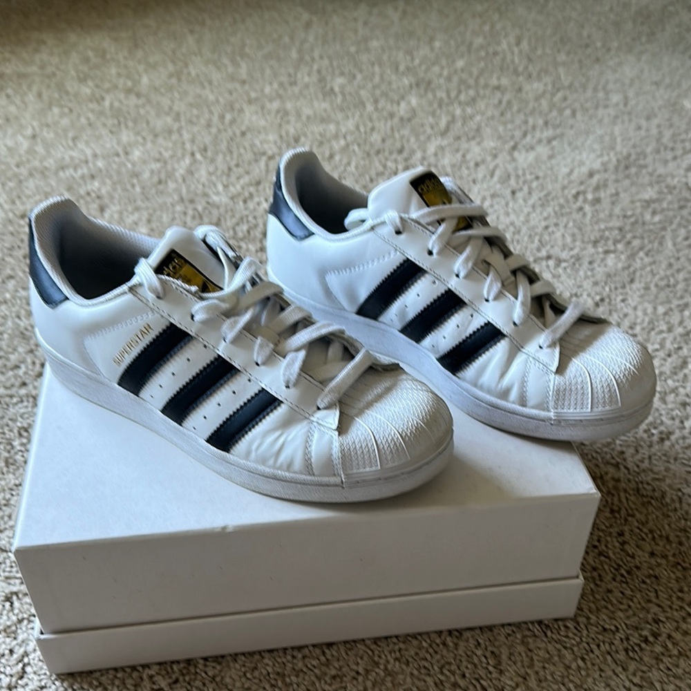 Women’s -  Adidas White Black Athletic Shoes Iconic Shell Toe